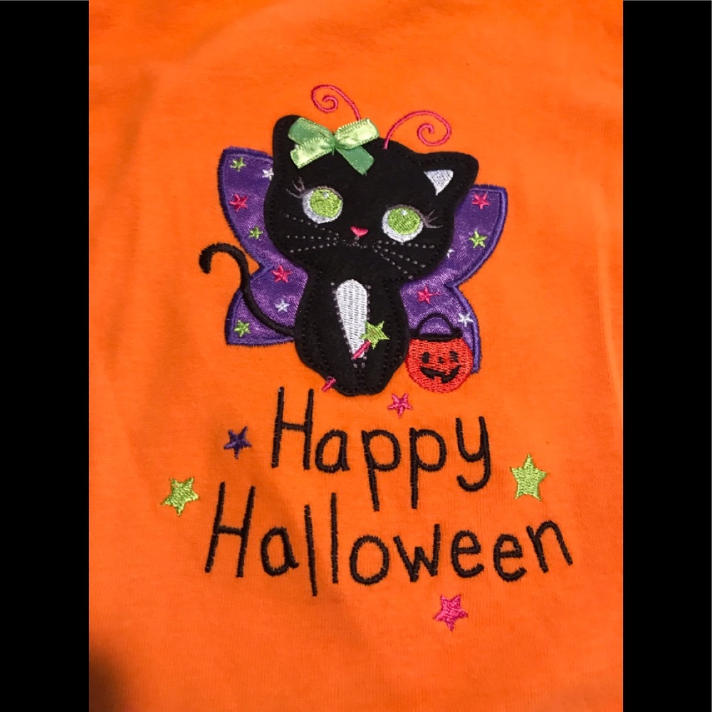 NWT.  Okie Dokie Girls Halloween Shirt. Size 3T.